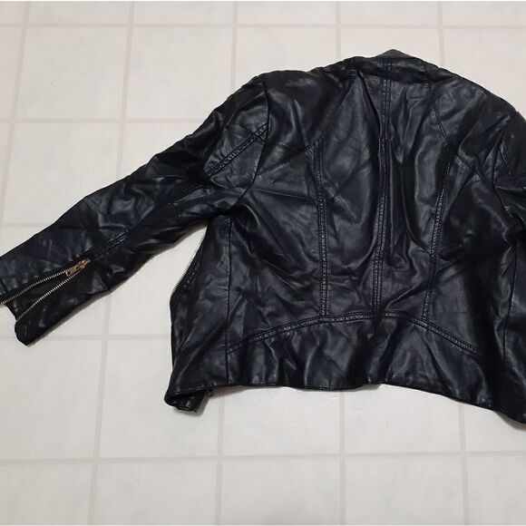 Forever 21 Black Faux Leather Studded Jacket - Picture 6 of 7